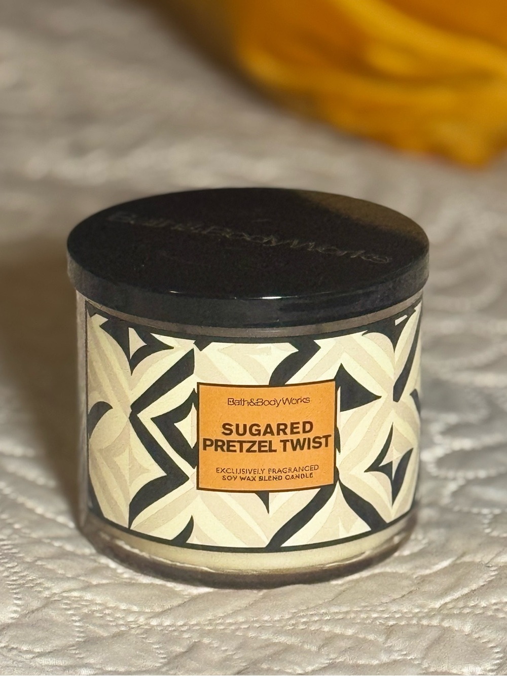 Bath & Body Works Sugared Pretzel Twist Candle